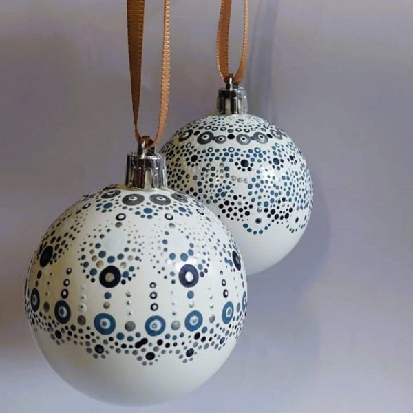 Handpainted Christmas Balls (80mm) - Image 2